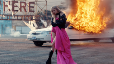 Rose On the Ground fact