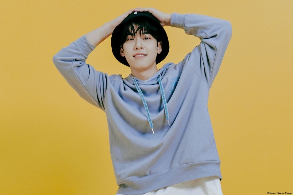  Jeon Woong AB6IX