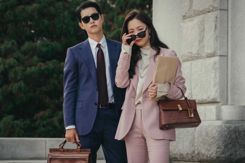 Song Joongki and Jeon Yeobin Vincenzo