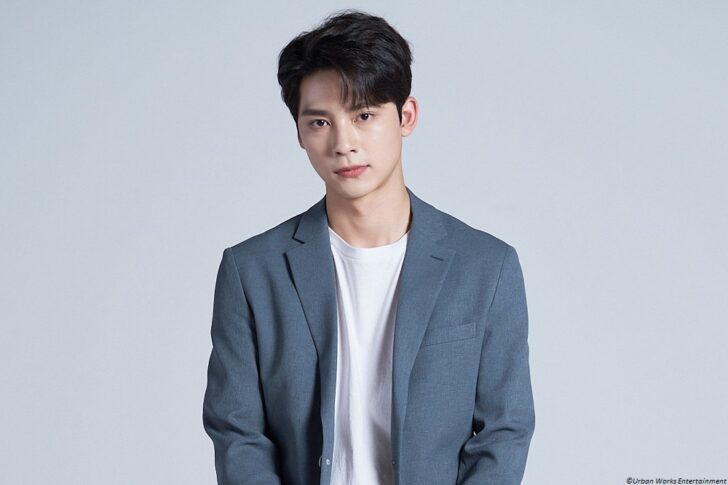 Actor Sung Tae Complete Profile, Drama, Facts, Photos and TMI