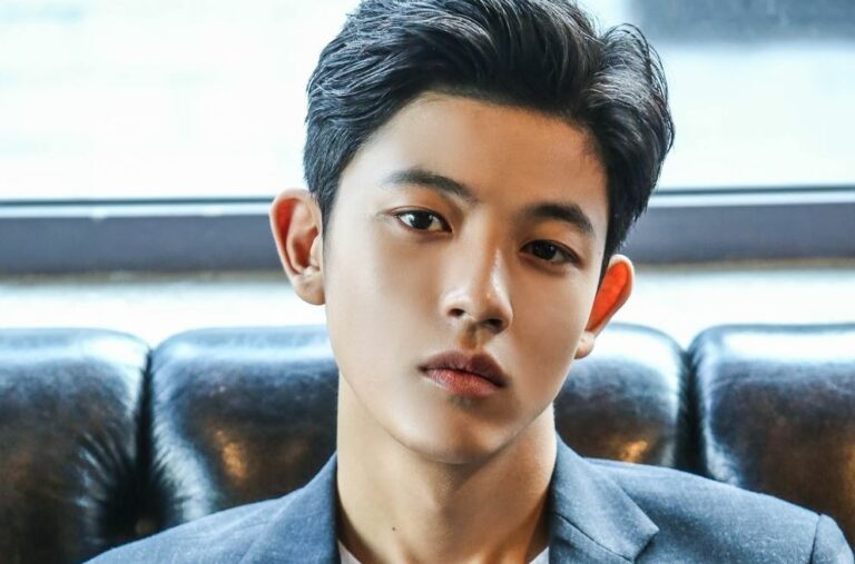 Actor Park Solomon Complete Profile, Facts, Photos, TMI KEPOPER