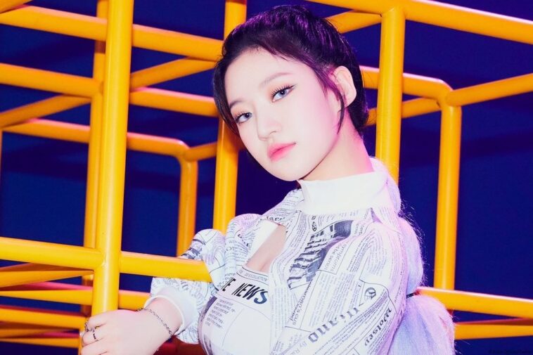 billlie siyoon profile facts tmi mbti